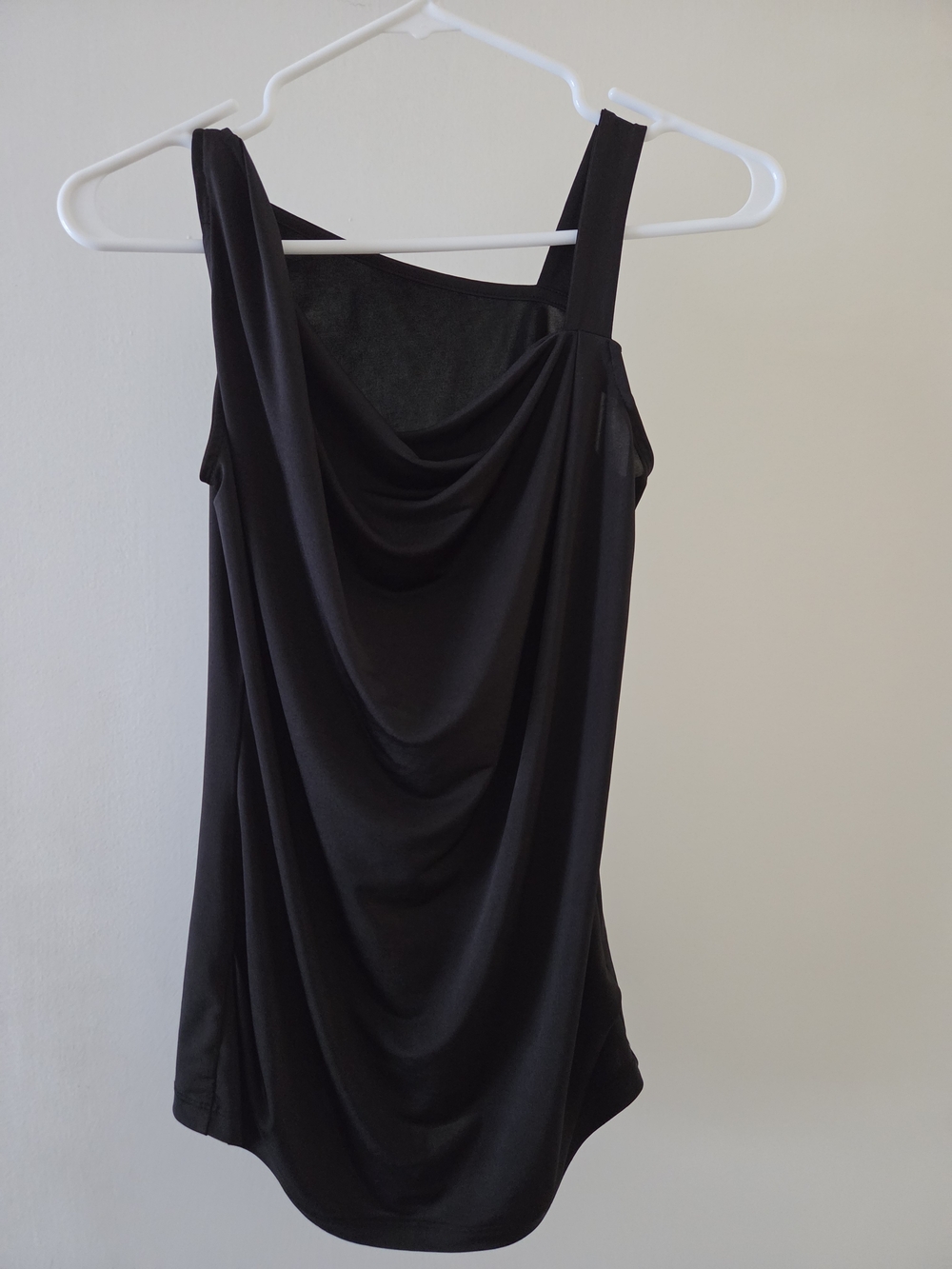 Source Unknown Black Draped Short Sleeve Top